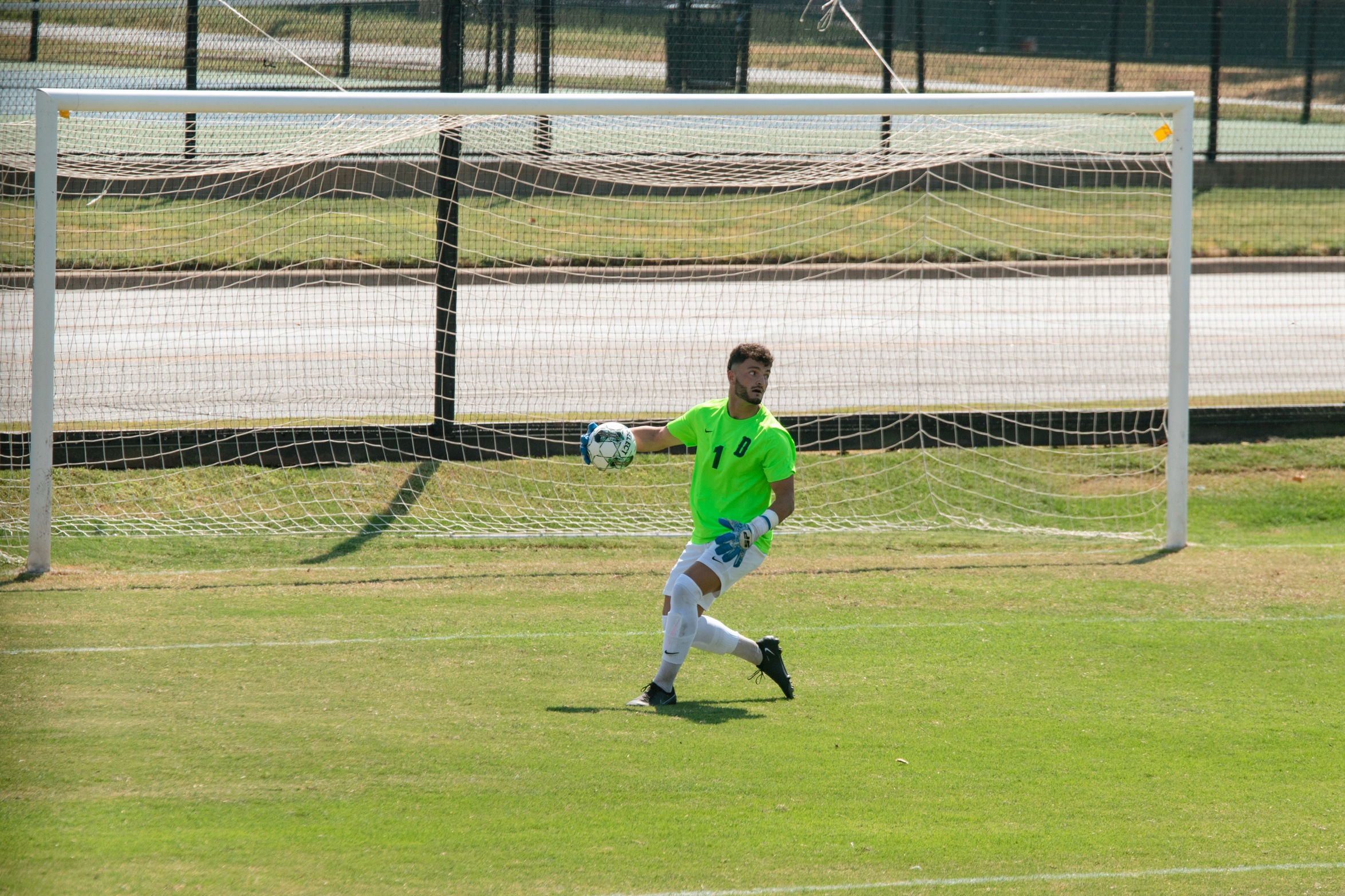 Defense Shines as USAO Blanks #5 Bellevue