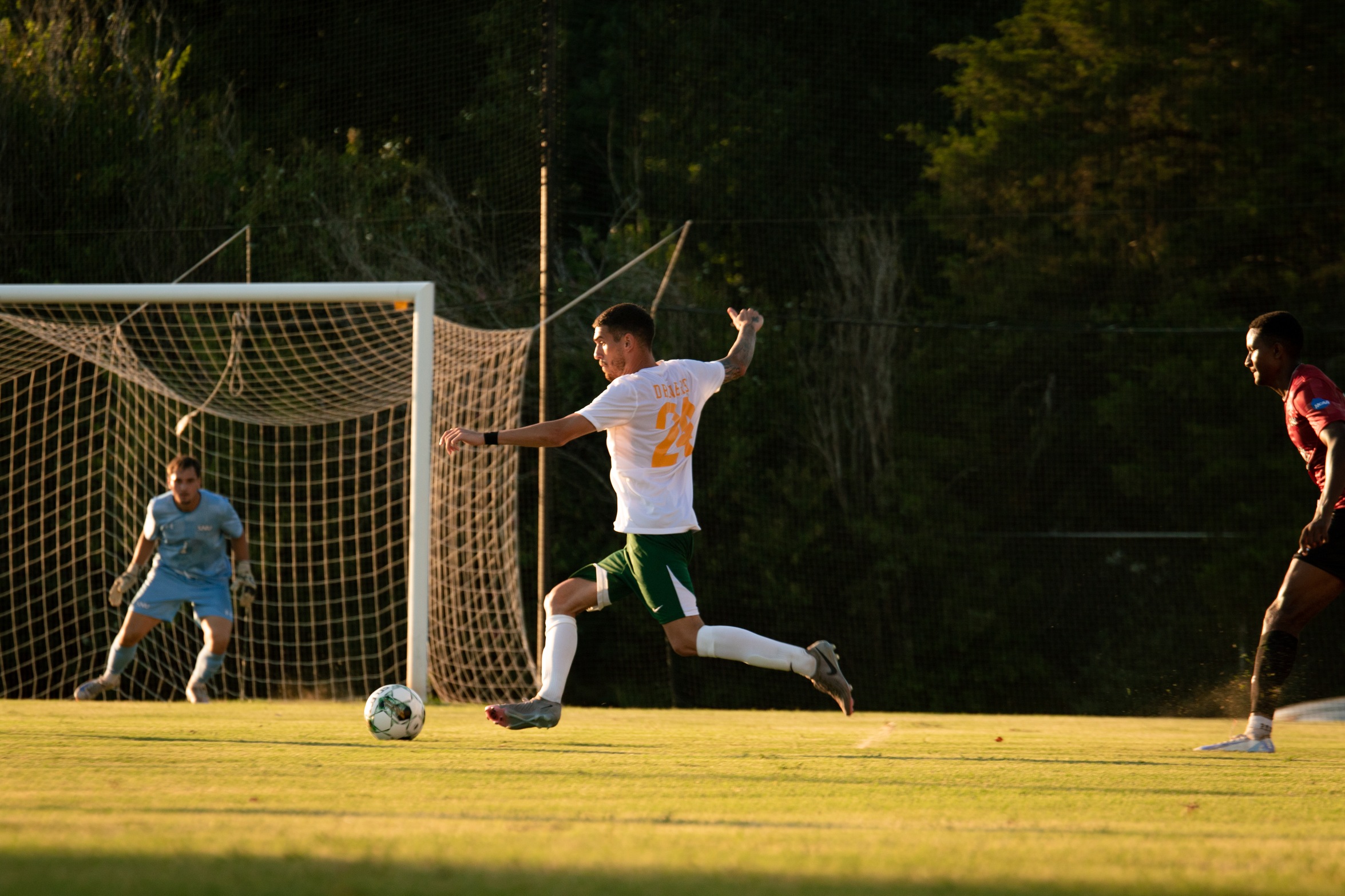 Darko Borisavljevic prepares to take a shot attempt